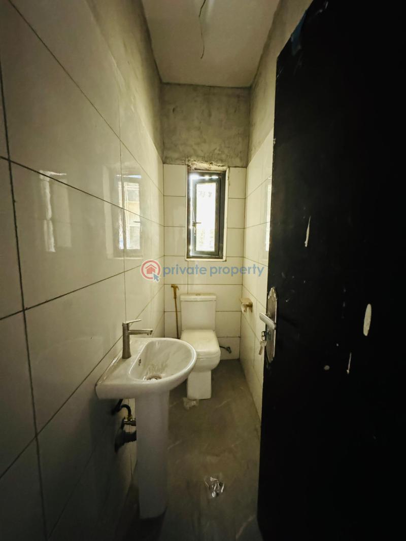 3 bedroom Flat & Apartment For Sale Ogba Lagos - 0