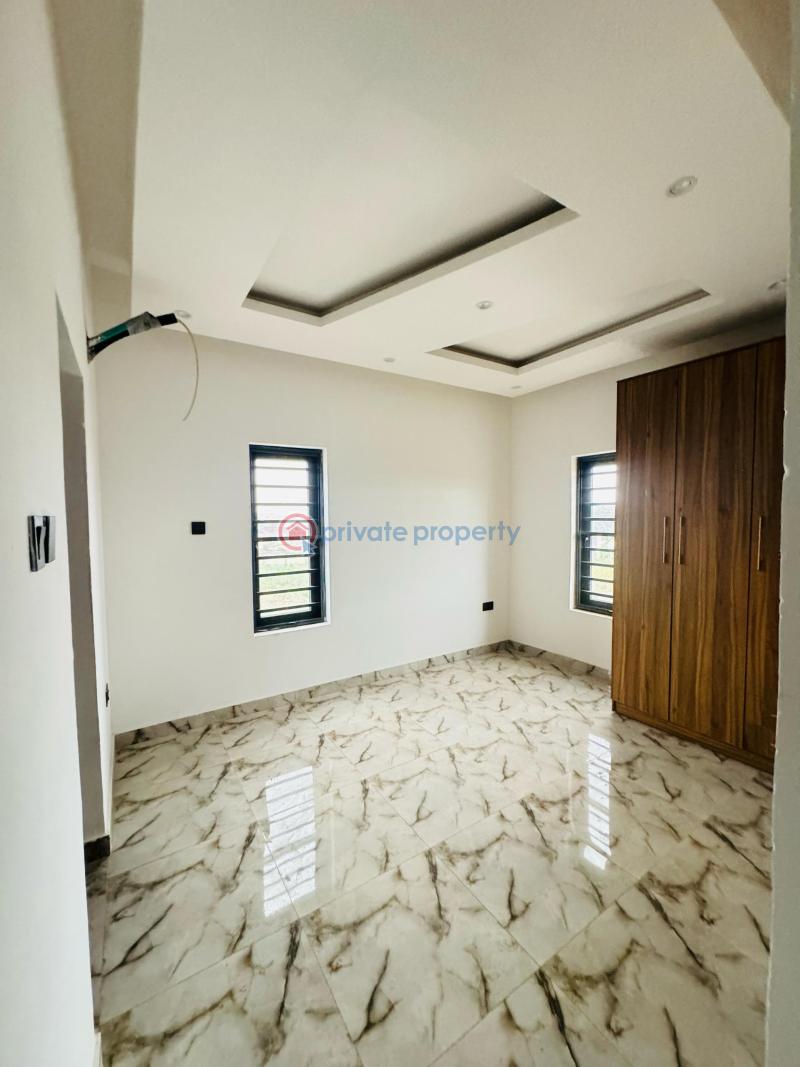3 bedroom Flat & Apartment For Sale Ogba Lagos - 5