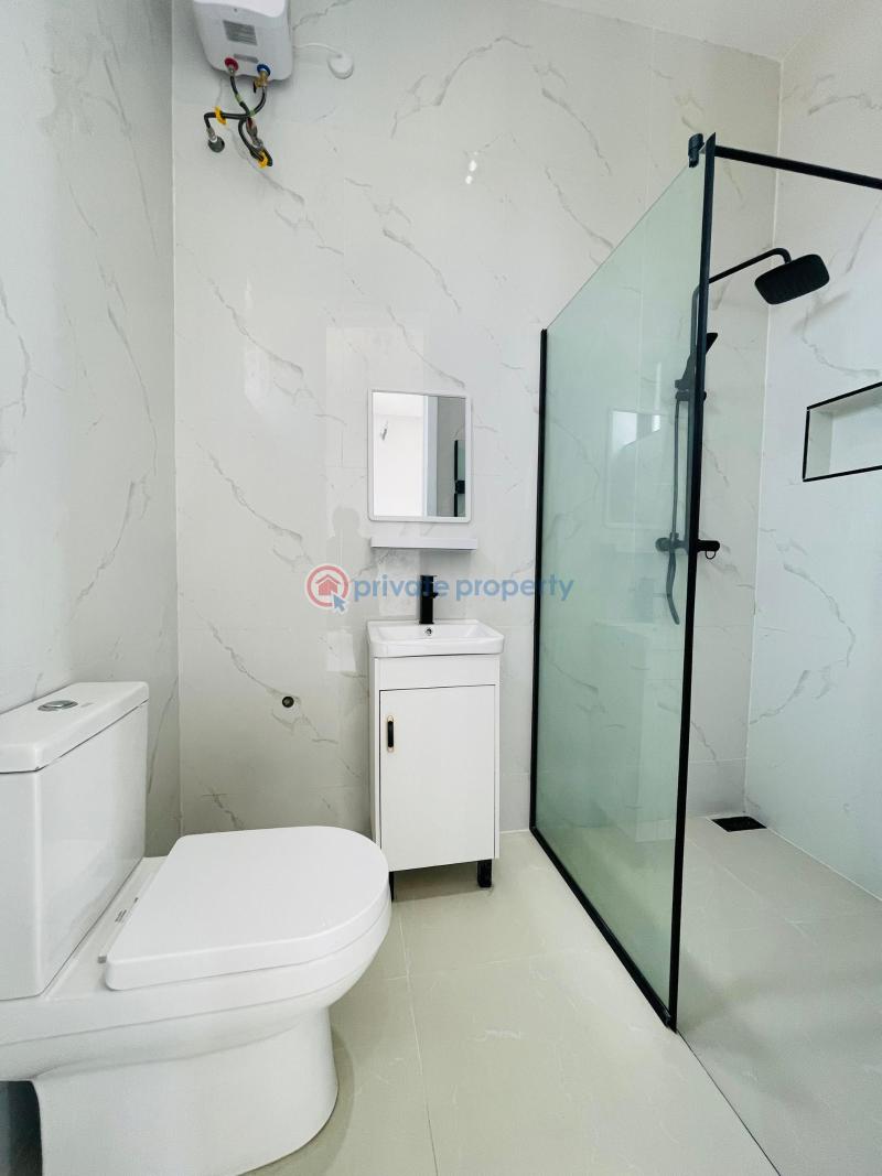 4 bedroom Detached Duplex For Sale 2nd Toll Gate Lekki Lagos - 12