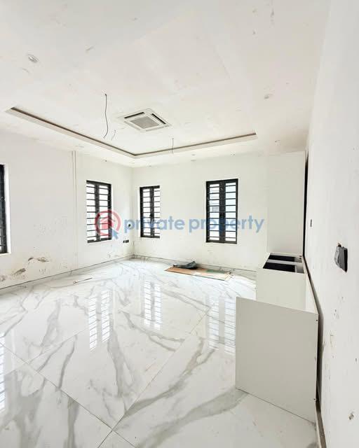 5 bedroom Semi detached Duplex For Sale Ikeja Gra Ikeja Lagos - 2