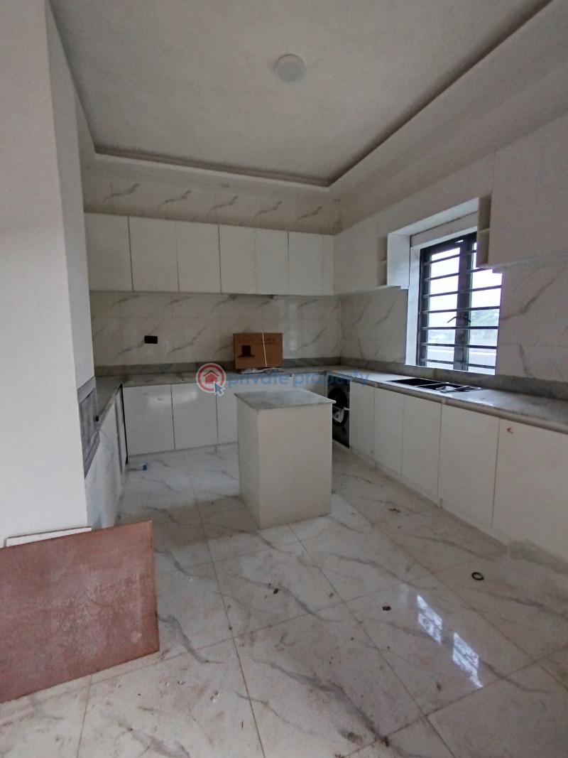 4 bedroom Semi detached Duplex For Sale Maryland Lagos - 4