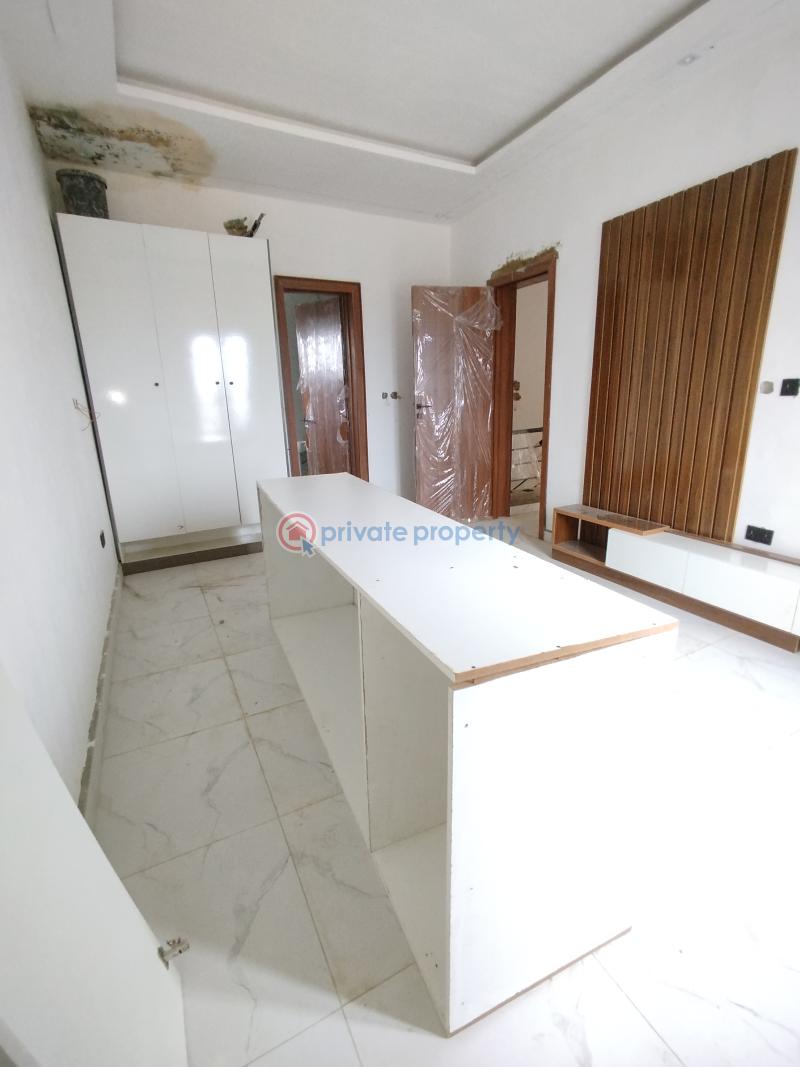 4 bedroom Semi detached Duplex For Sale Maryland Lagos - 11