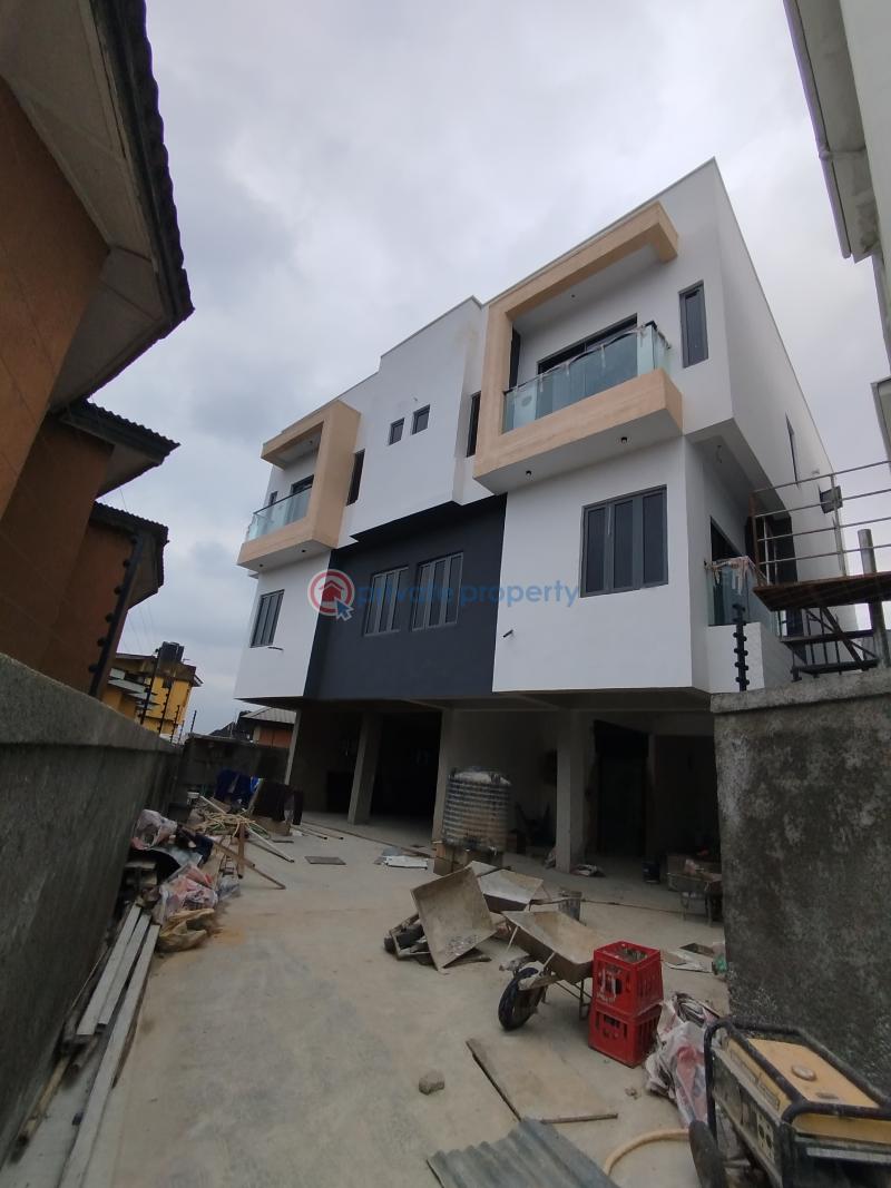 4 bedroom Semi detached Duplex For Sale Maryland Lagos - 0