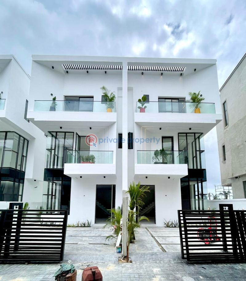 4 bedroom Semi detached Duplex For Sale Second Toll Gate Chevron Drive Lekki Lagos - 0