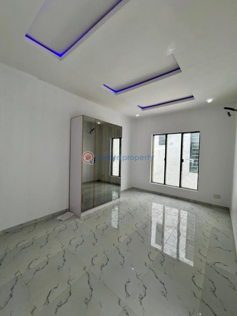 5 bedroom Detached Duplex For Sale Chevron Drive Lekki Lagos - 7