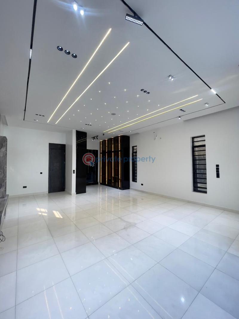 5 bedroom Detached Duplex For Sale Chevron Drive Lekki Lagos - 11