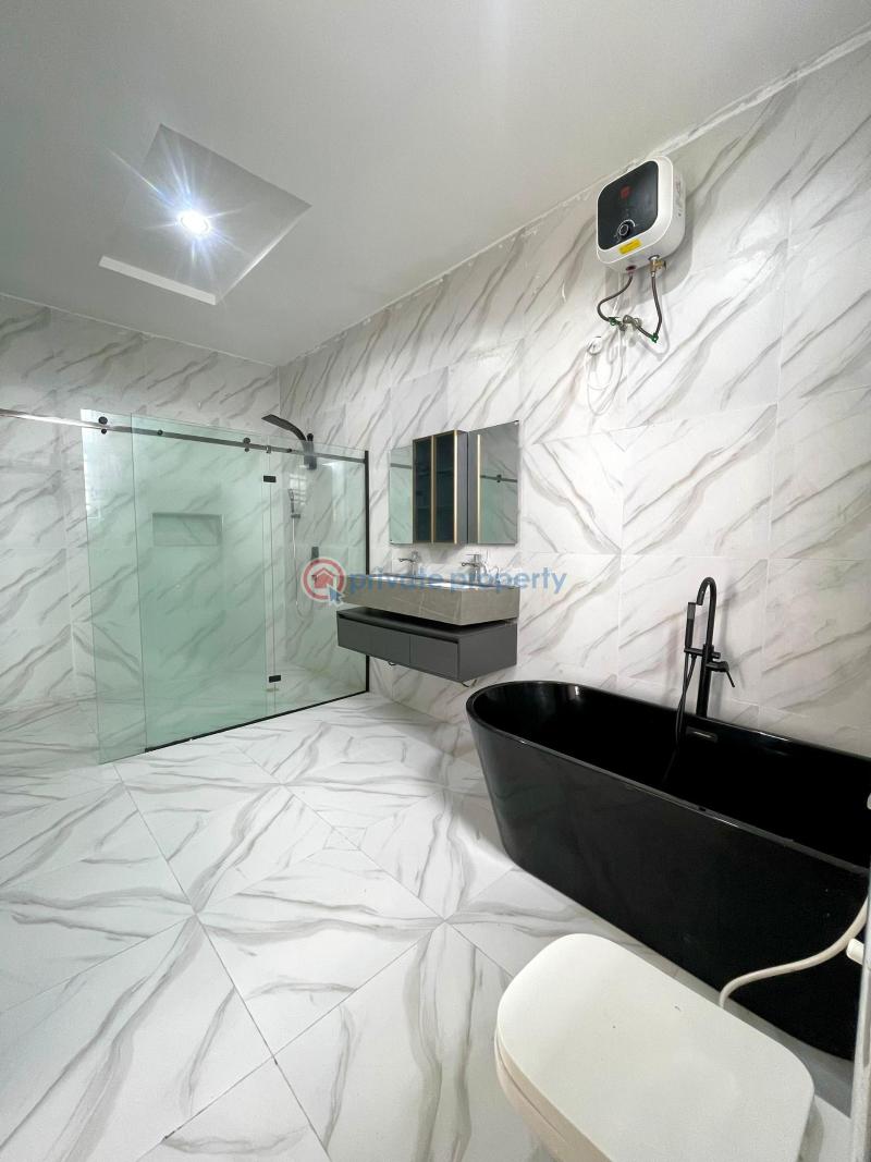 5 bedroom Detached Duplex For Sale Chevron Drive Lekki Lagos - 14