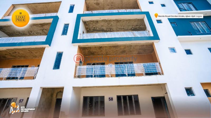 1 bedroom Block Of Flats For Sale Neighbourhood* Eti Osa Maternal And Child Care Center Ajiwe Police Station Agofure Motors Conoil Filling Station God Is God Motor Park Royal Garden Estate Ajiwe Ajah Lagos - 1