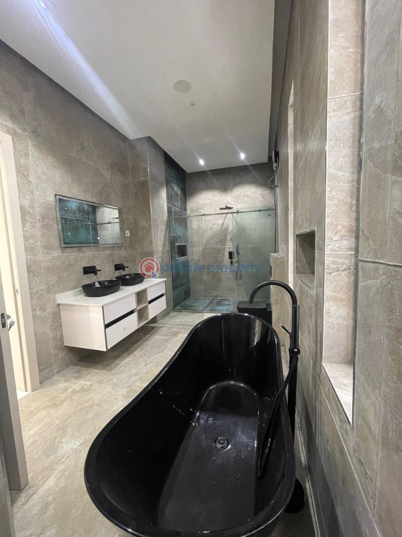 5 bedroom Detached Duplex For Sale Chevron Drive Lekki Lagos - 10