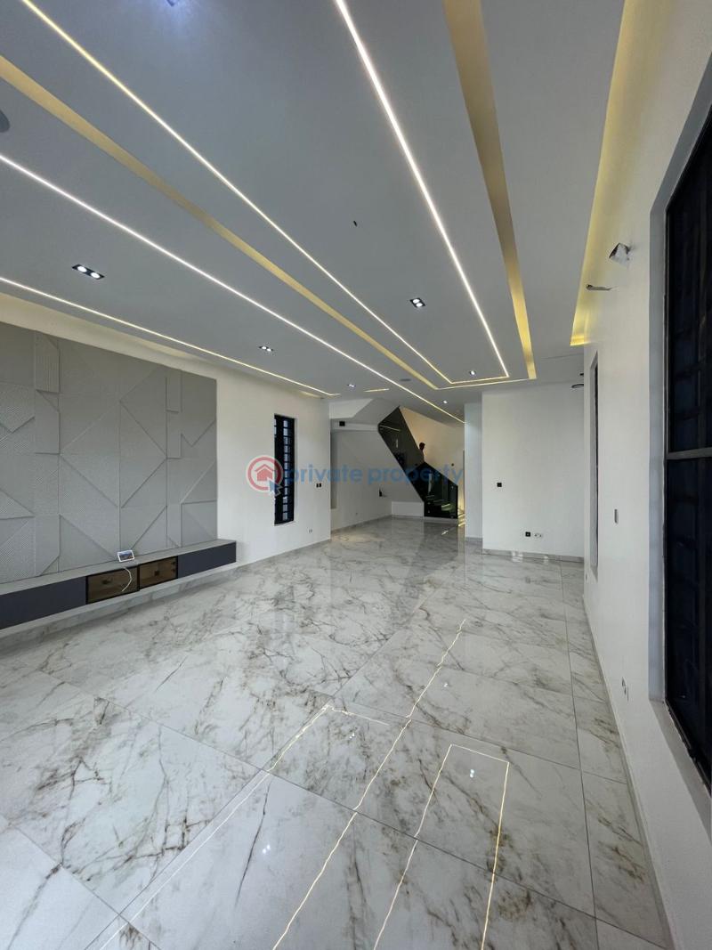 5 bedroom Detached Duplex For Sale Chevron Drive Lekki Lagos - 2