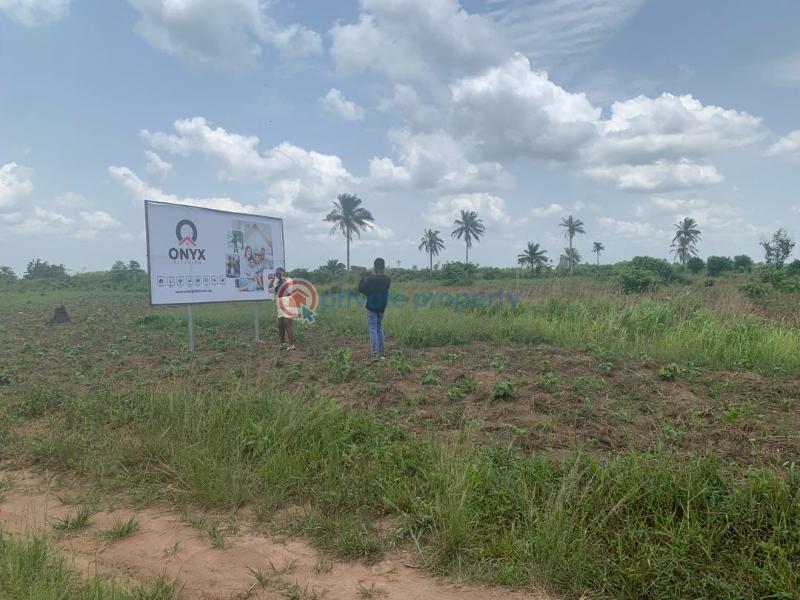 Mixed use Land For Sale Onyx City View Estate Kobape Abeokuta Express Road Abeokuta Ogun - 2