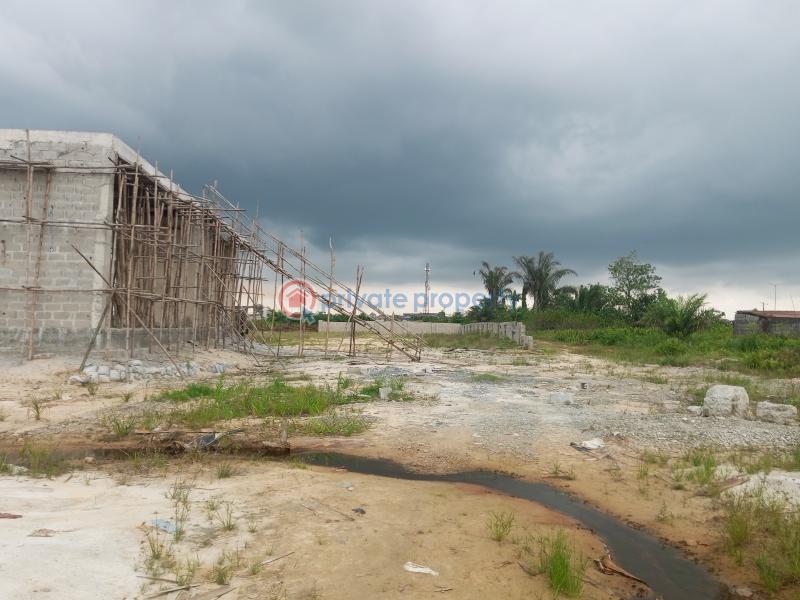 Mixed use Land For Sale Monarch Residence Directly Facing Road,emuren Ikorodu Lagos - 4