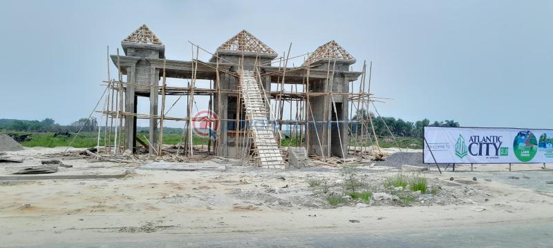 Mixed use Land For Sale Atlantic City 2.0 Estate ,behind Novare Mall Shoprite Monastery Road Sangotedo Lagos - 0