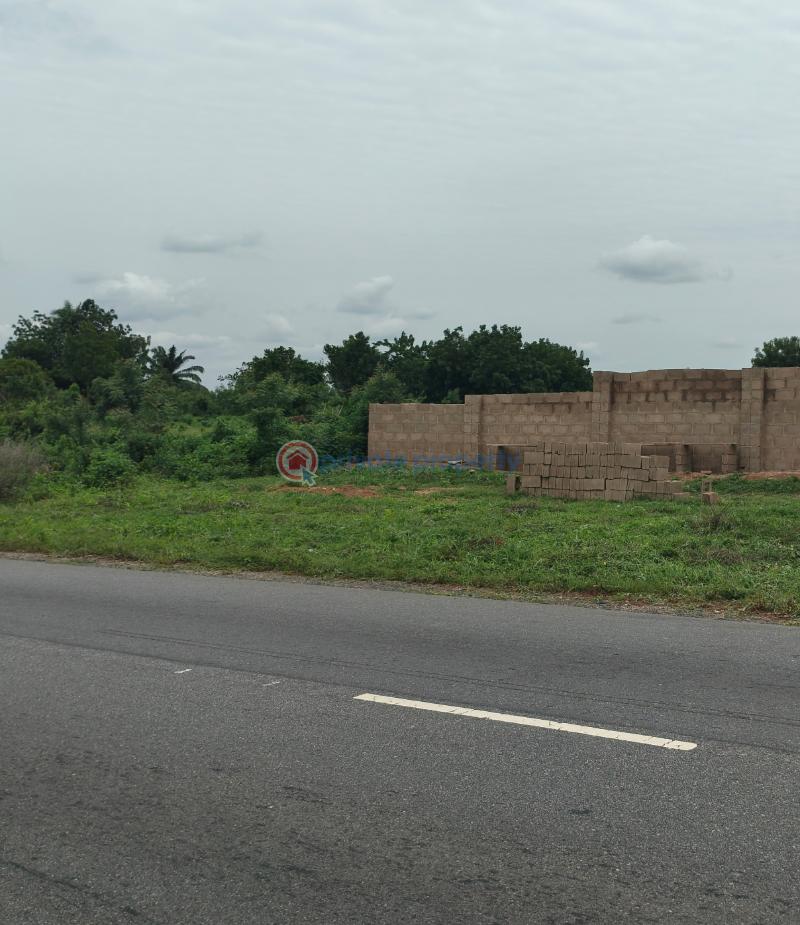 Commercial Land For Sale Isiwo Town Off Epe Ijebuode Ijebu Ogun - 8