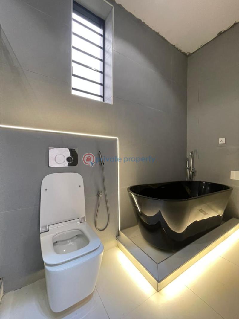 4 bedroom Detached Duplex For Rent Ikota Lekki Lagos - 3