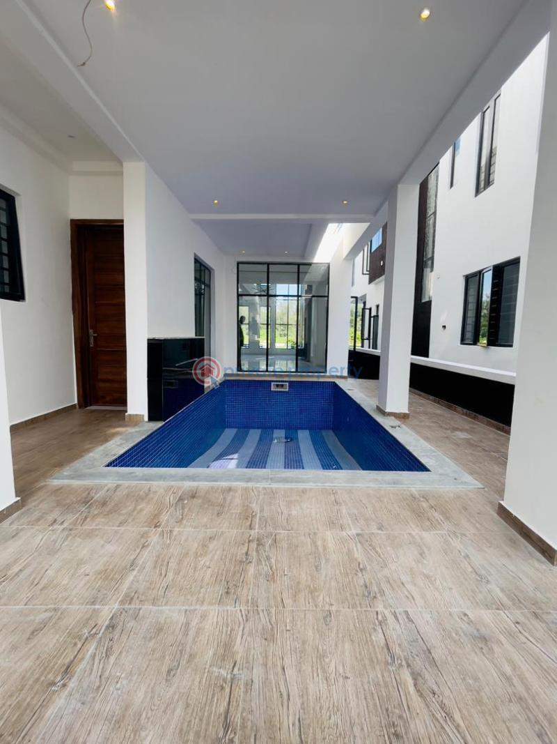 5 bedroom Detached Duplex For Sale Lekki County Ikota Lekki Lagos - 19