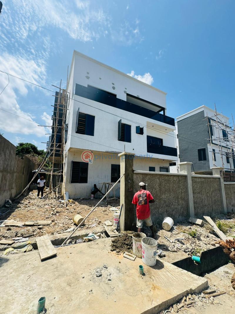 4 bedroom Semi detached Duplex For Sale Maryland Lagos - 0