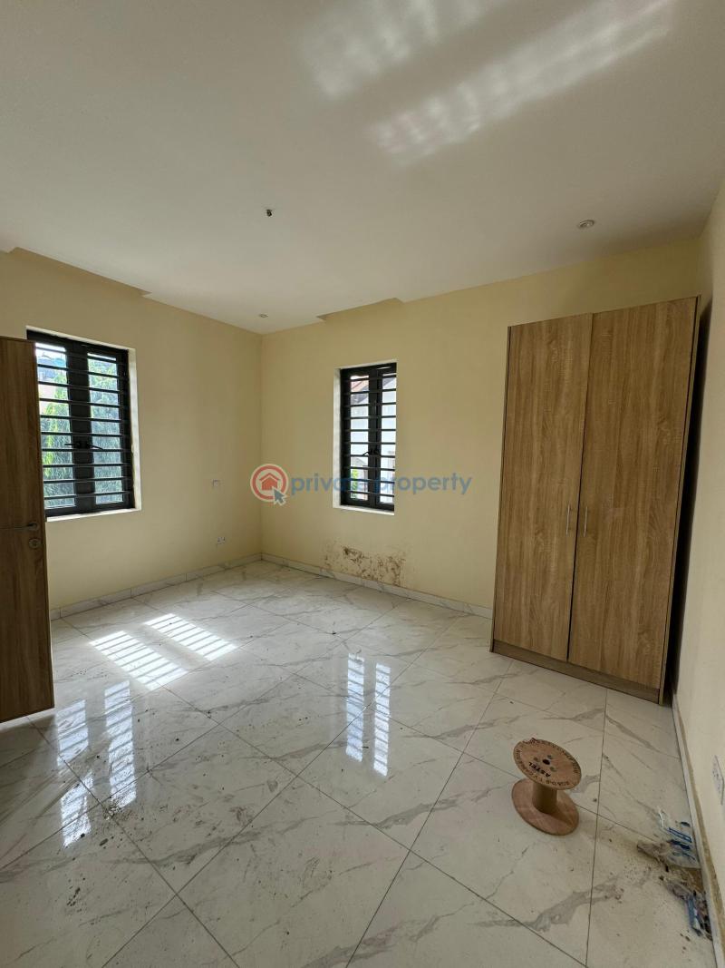 4 bedroom Semi detached Duplex For Sale Maryland Lagos - 8
