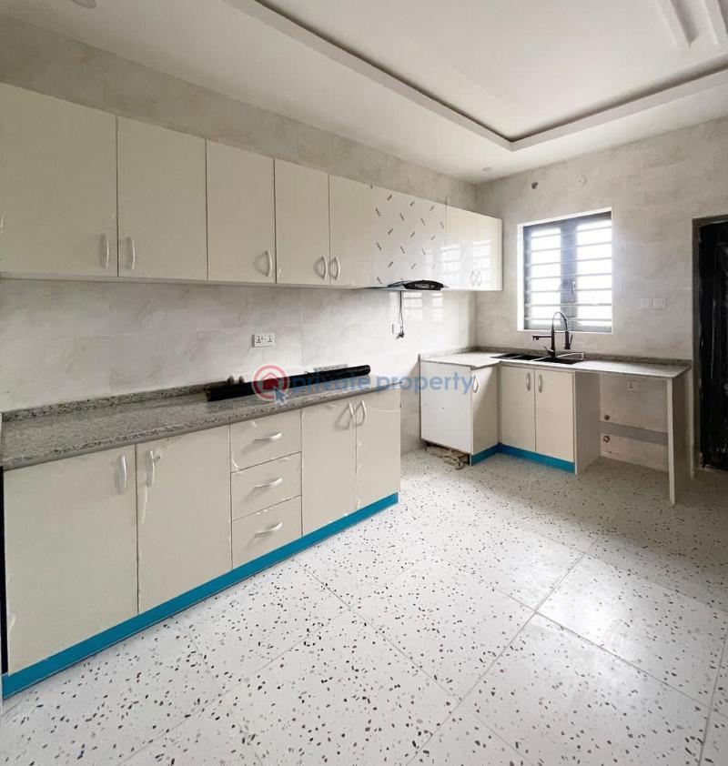 6 bedroom Townhouse For Sale Secure Estate At Orchid Road Lekki Lekki Expressway Lagos - 3