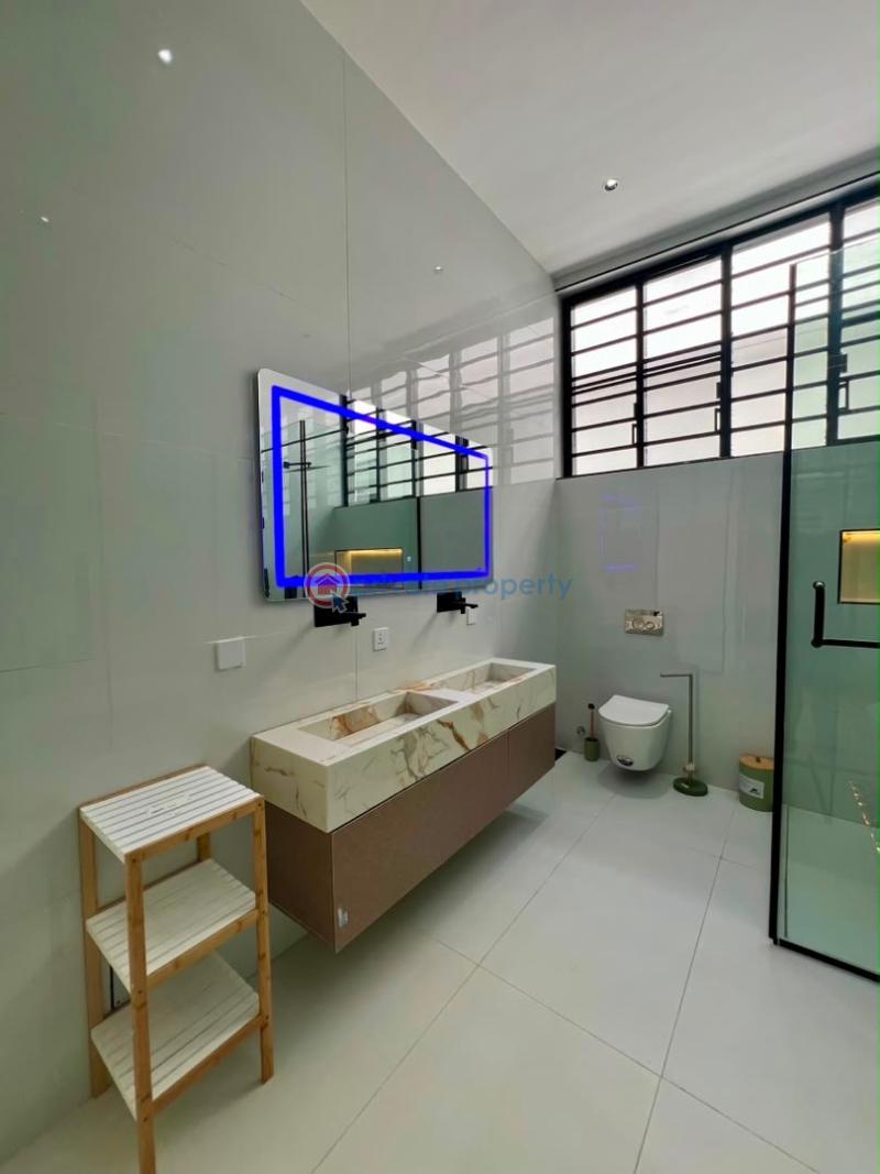5 bedroom Detached Duplex For Sale Orchid Road Along Lekki Expressway Lagos - 12