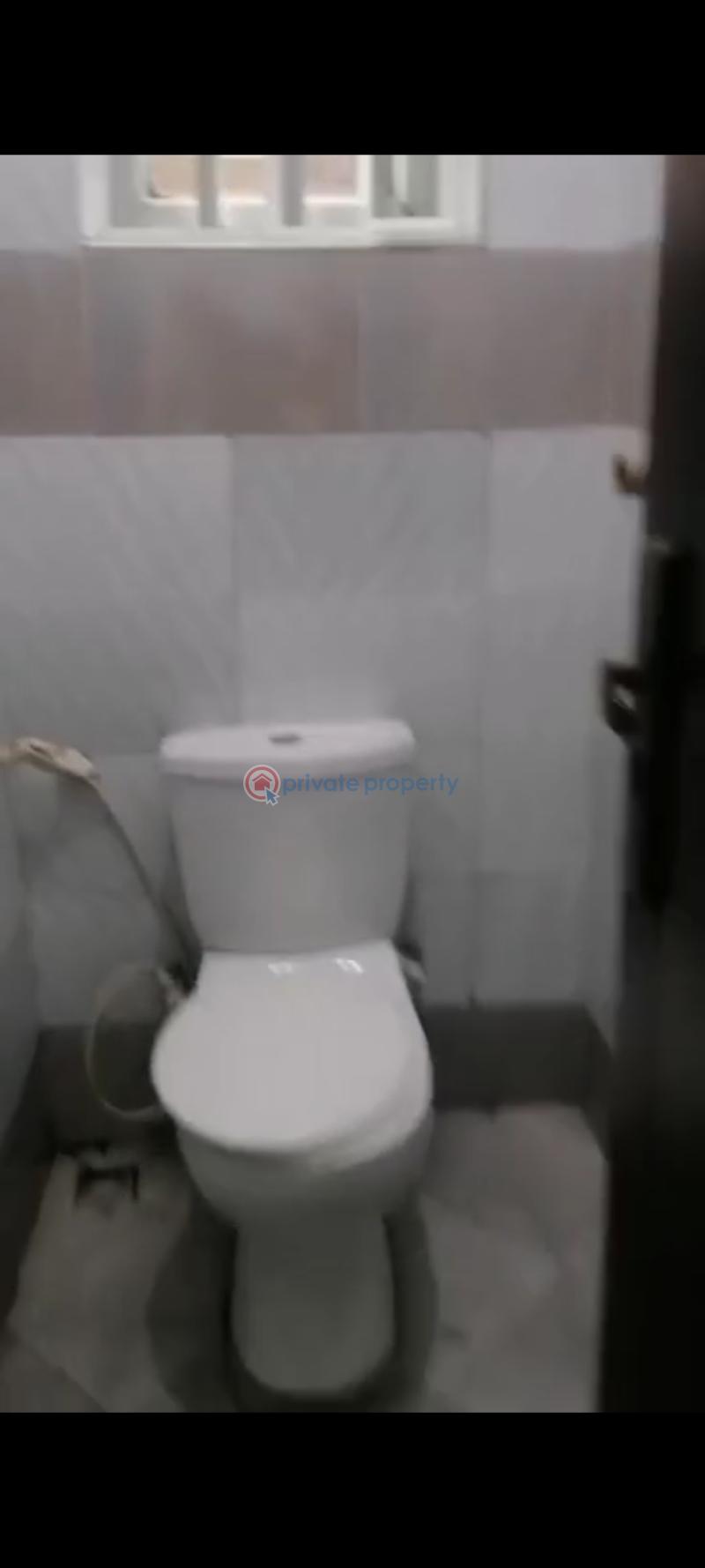 3 bedroom Block Of Flats For Rent Water Front Estate Beside Magodo Phase 1, Isheri Lagos Magodo GRA Phase 1 Ojodu Lagos - 9