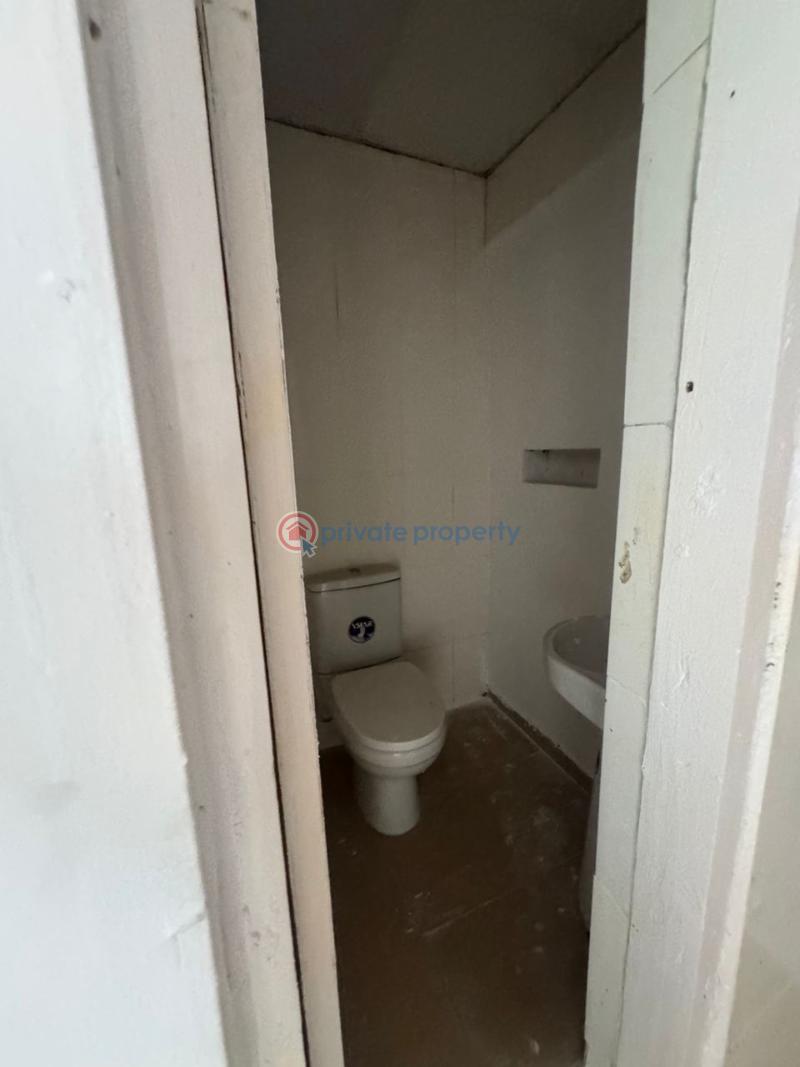 Commercial Property For Rent Victoria Island Lagos - 4
