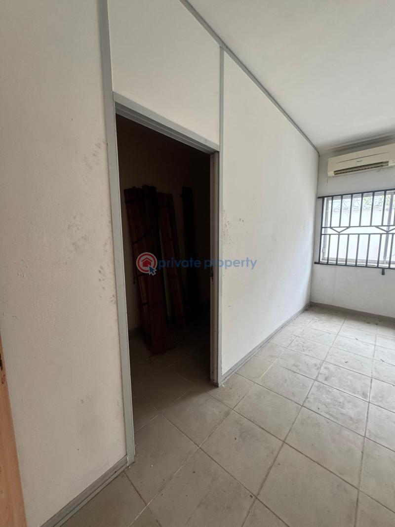 Commercial Property For Rent Victoria Island Lagos - 3