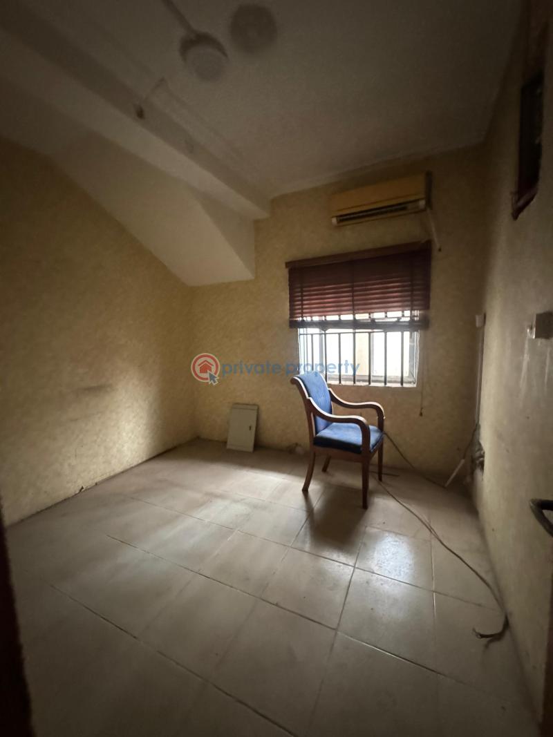 Commercial Property For Rent Victoria Island Lagos - 10