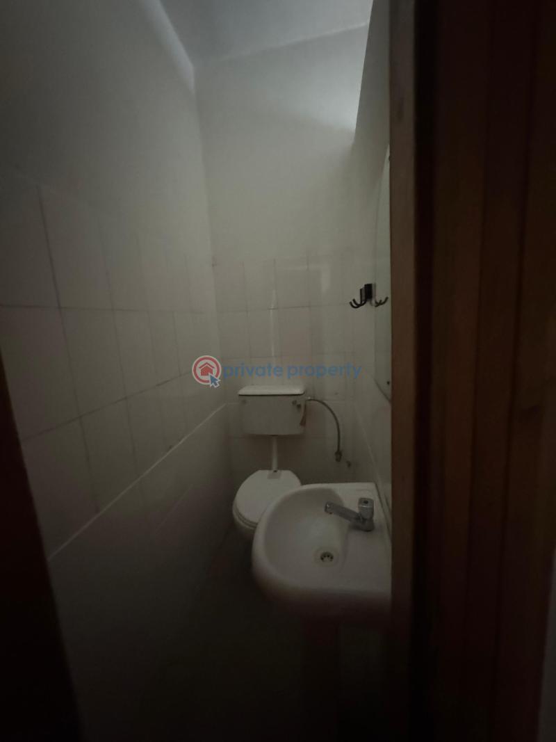 Commercial Property For Rent Victoria Island Lagos - 5