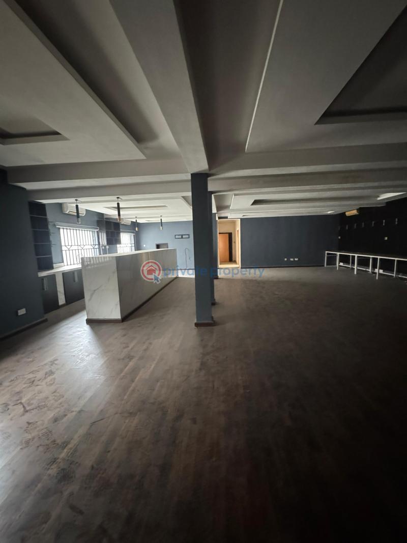 Commercial Property For Rent Victoria Island Lagos - 11