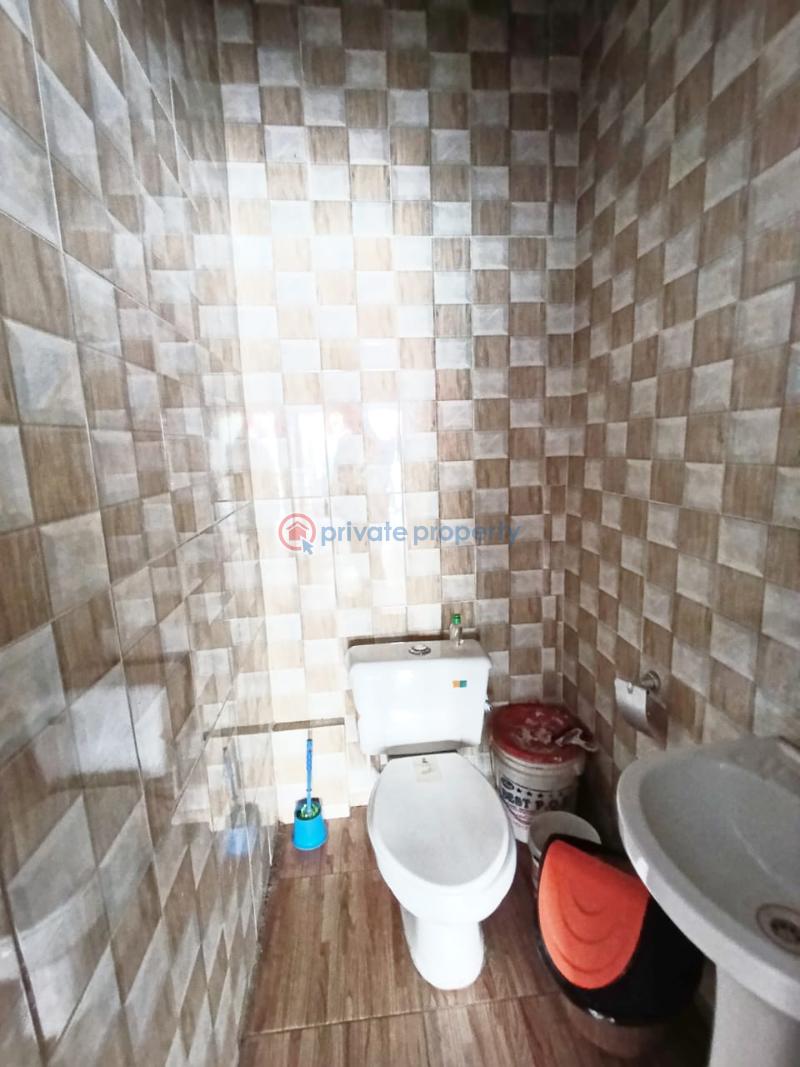 Ground floor shop space - 3 1 bedroom Shop For Rent Lekki Phase 1 Lagos - 3