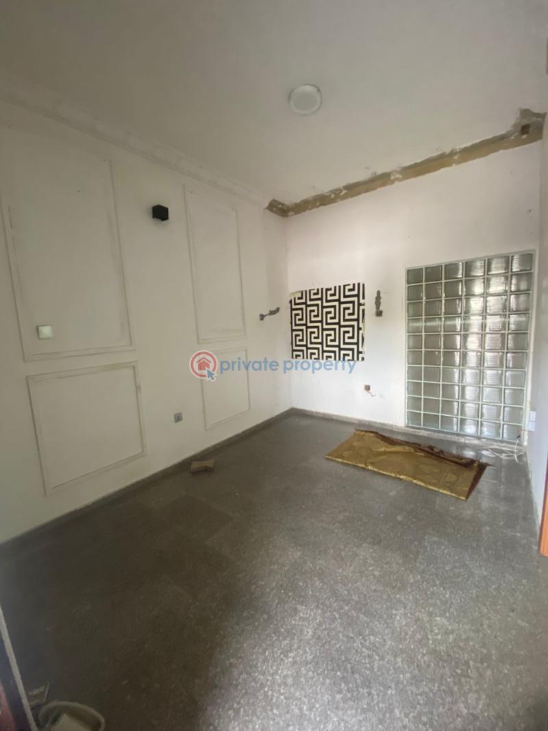 Commercial Property For Rent Lekki Phase 1 Lagos - 1