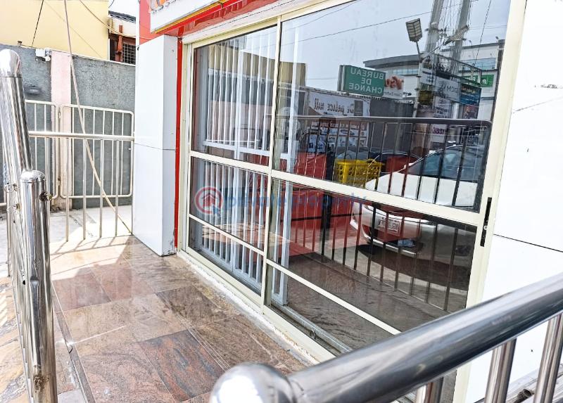 1 bedroom Shop For Rent Lekki Phase 1 Lagos - 0