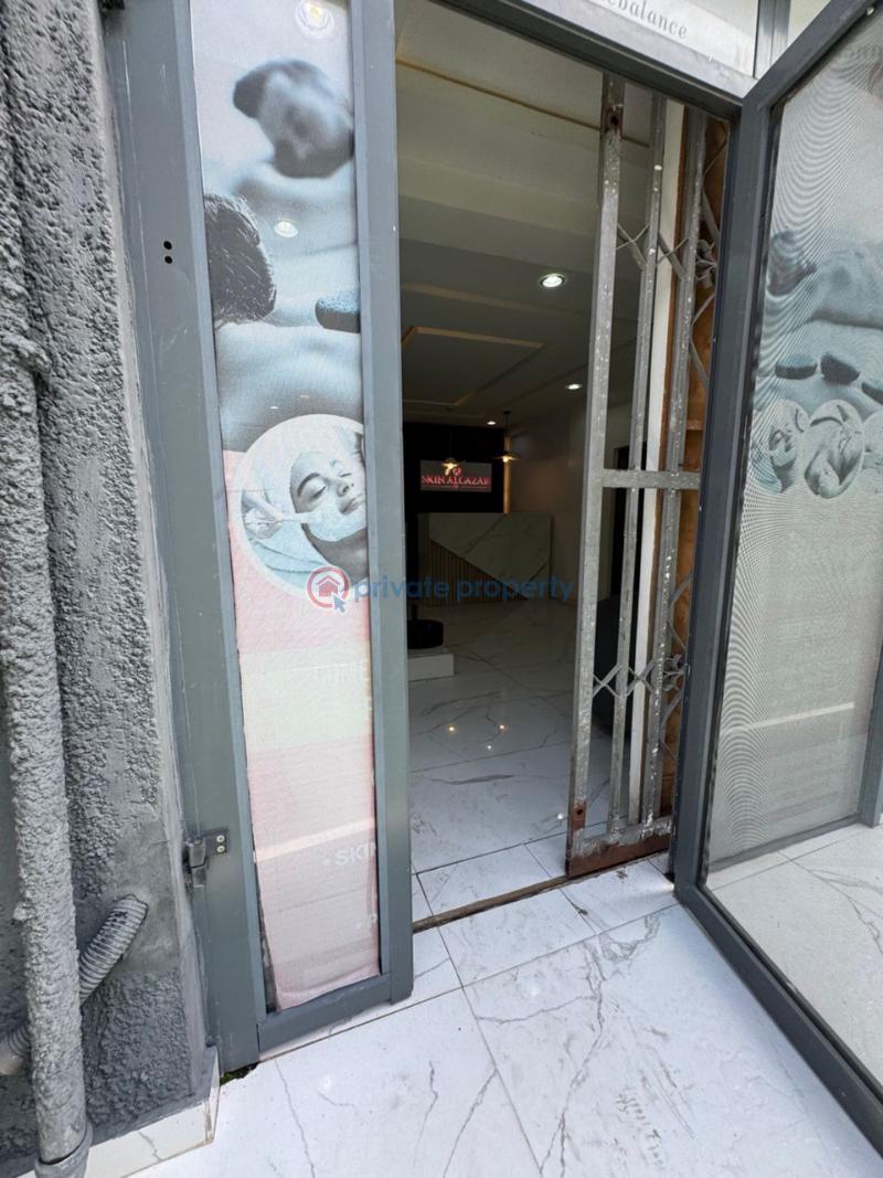 Ground floor shop/office space - 1 Shop For Rent Lekki Phase 1 Lagos - 1