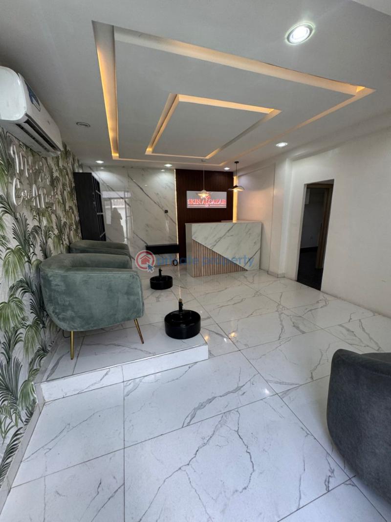 Ground floor shop/office space - 5 Shop For Rent Lekki Phase 1 Lagos - 5