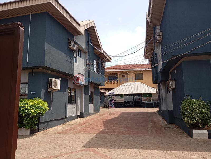 10 bedroom Restaurant/Bar For Sale Blf Unizik Junction Awka Awka South Anambra - 2