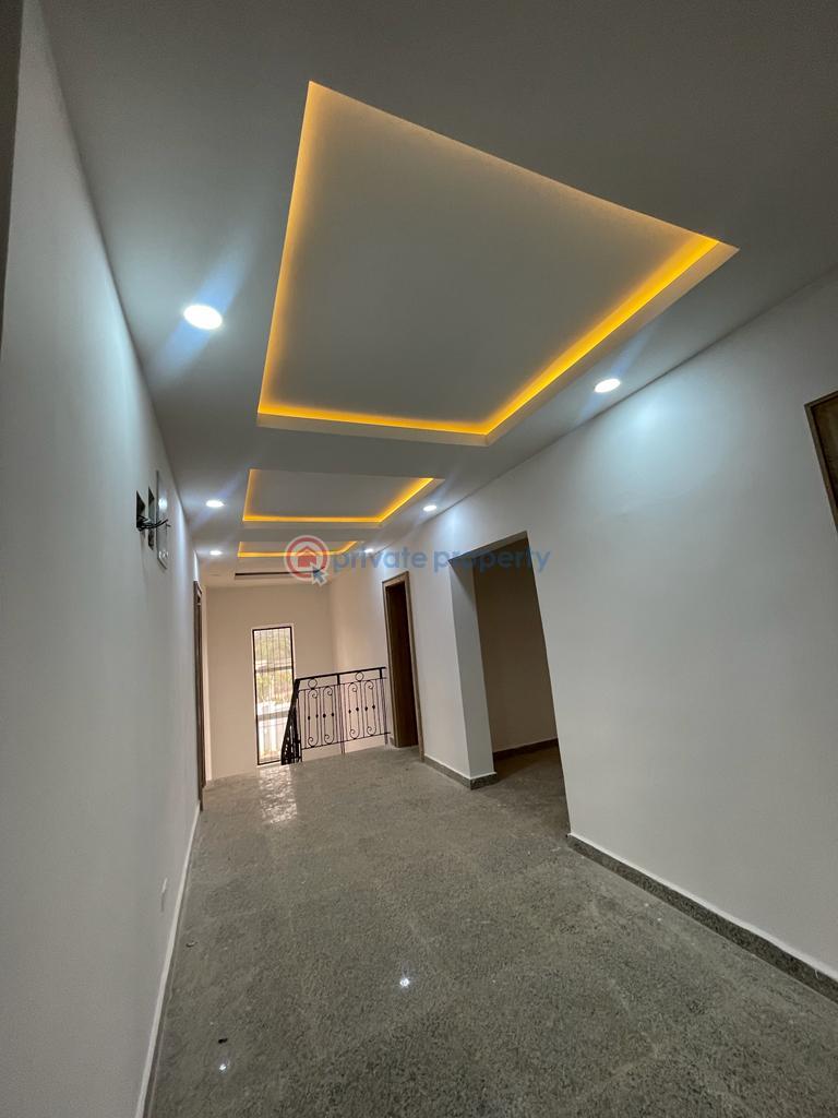 6 bedroom Duplex For Sale Guzape Abuja Phase 1  - 8