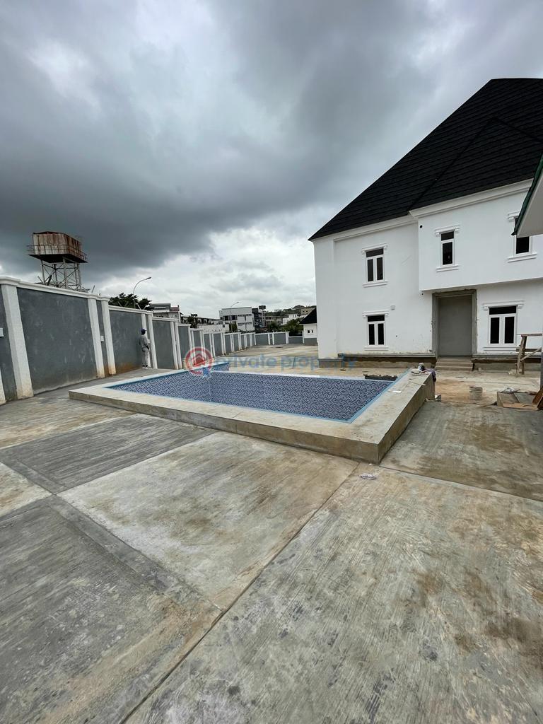 6 bedroom Duplex For Sale Guzape Abuja Phase 1  - 4
