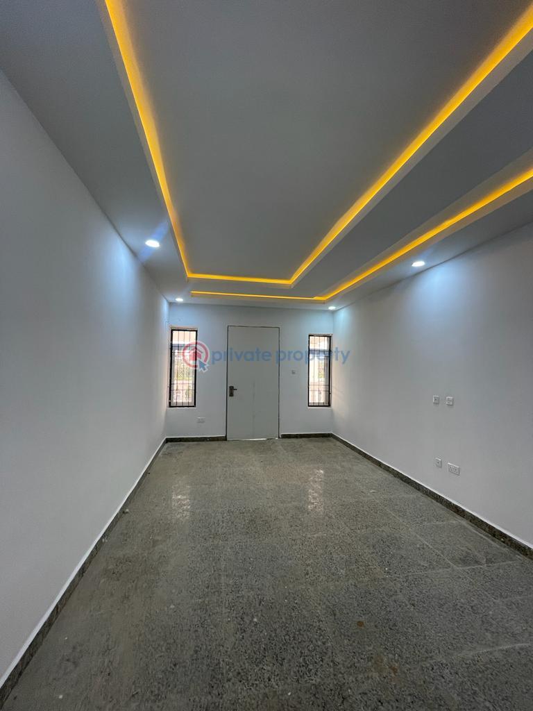 6 bedroom Duplex For Sale Guzape Abuja Phase 1  - 12