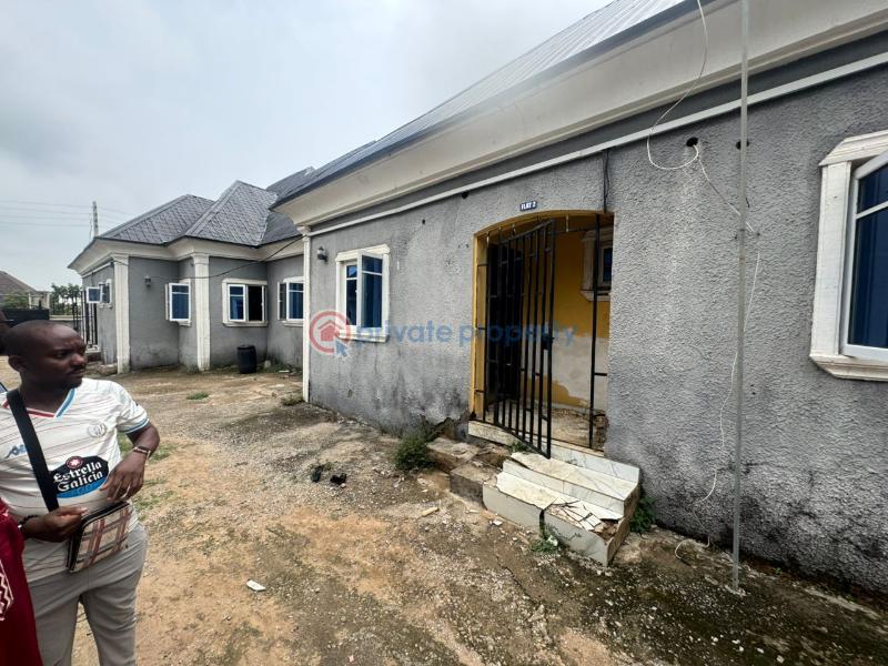 Townhouse For Sale Tunga Maji / Gwagwalada / Abuja Gwagwalada Abuja Phase 4  - 2