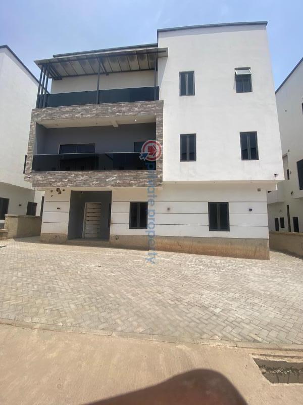 5 bedroom Detached Duplex For Sale Guzape Abuja Phase 1  - 5
