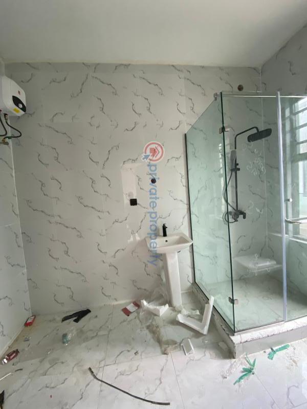 4 bedroom Terraced Duplex For Sale Vgc Lekki Phase 2 Lagos - 8