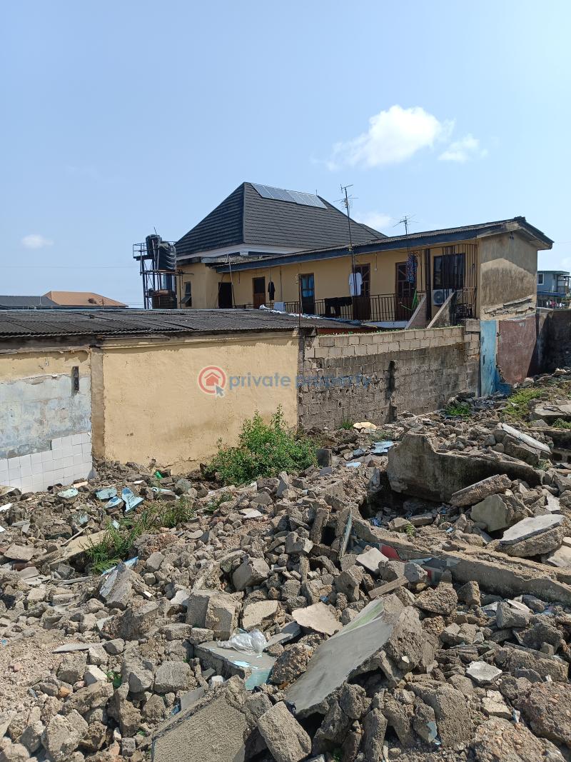 10 bedroom Mixed use Land For Sale Itire Ijesha Ijesha Surulere Lagos - 2