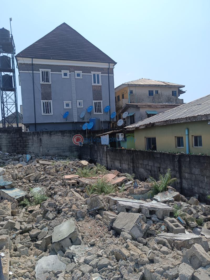 10 bedroom Mixed use Land For Sale Itire Ijesha Ijesha Surulere Lagos - 0