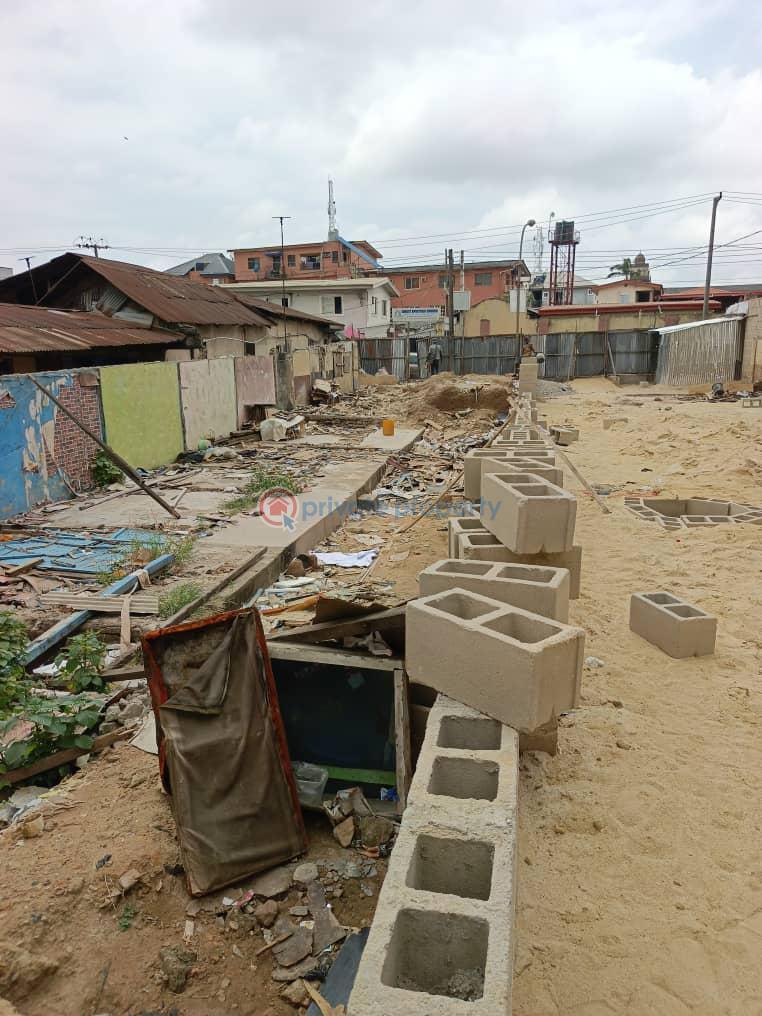 Land For Sale Shomolu Lagos - 0