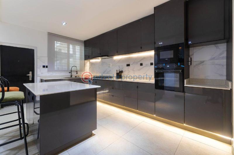 4 bedroom Detached Duplex Short let Admiralty Way Lekki Phase 1 Lagos - 16