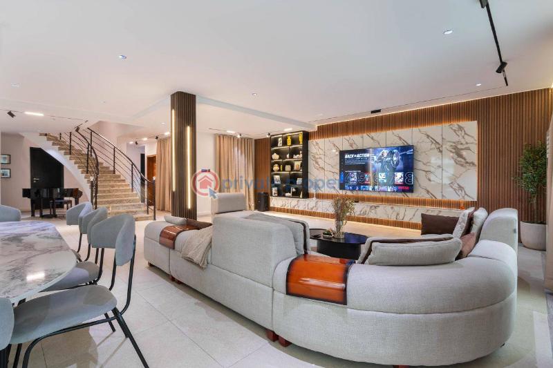 4 bedroom Detached Duplex Short let Admiralty Way Lekki Phase 1 Lagos - 1