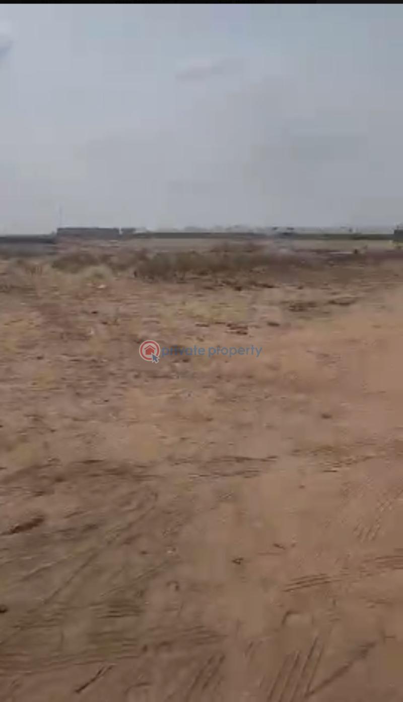 Residential Land For Sale Crd Lugbe / By Federal Housing Lugbe / By Glory Dome Church Lugbe Abuja Phase 4  - 4