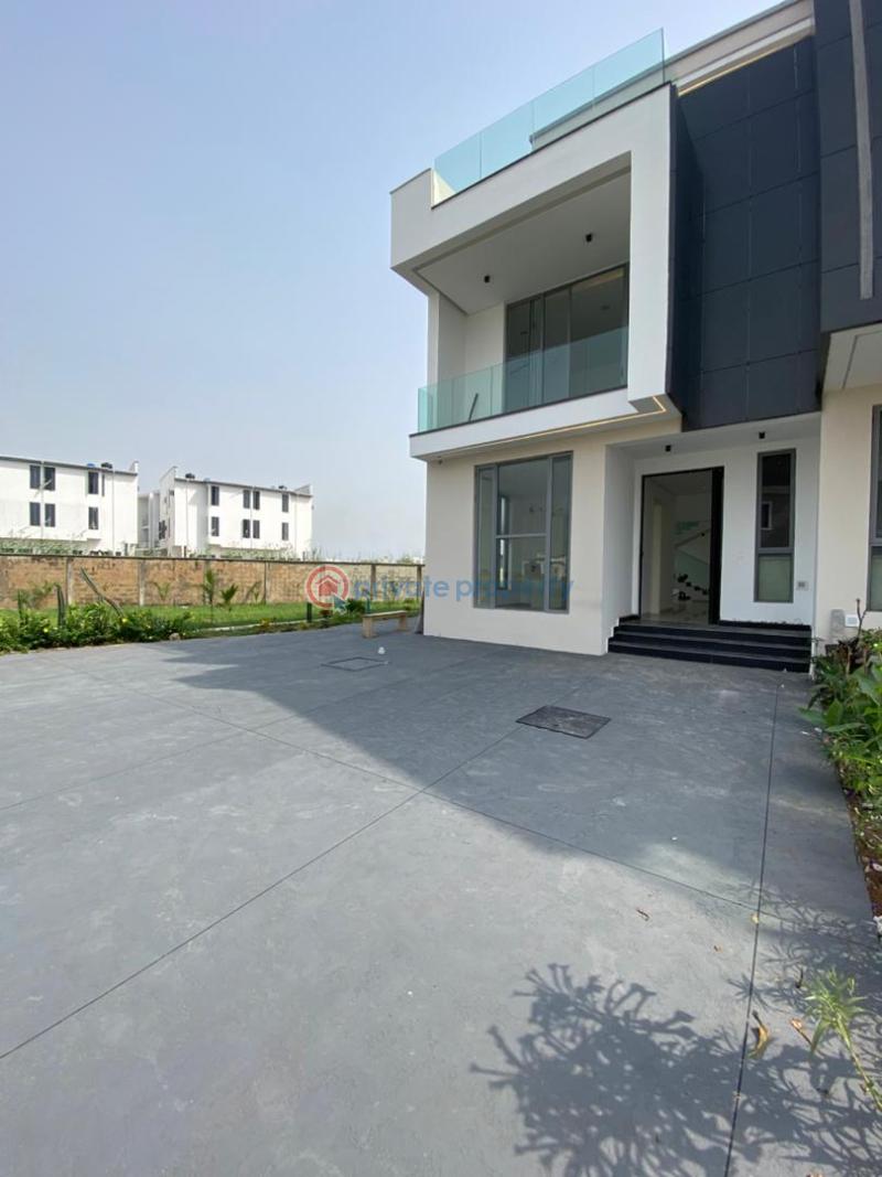 4 bedroom Semi detached Duplex For Sale Ikate Lekki Lagos - 10