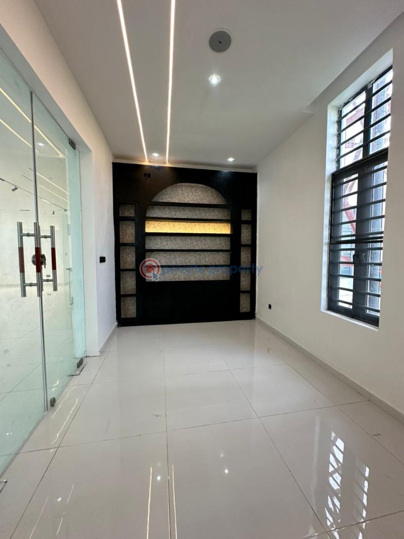 6 bedroom Duplex For Sale Chevron Drive Lekki Lagos - 2